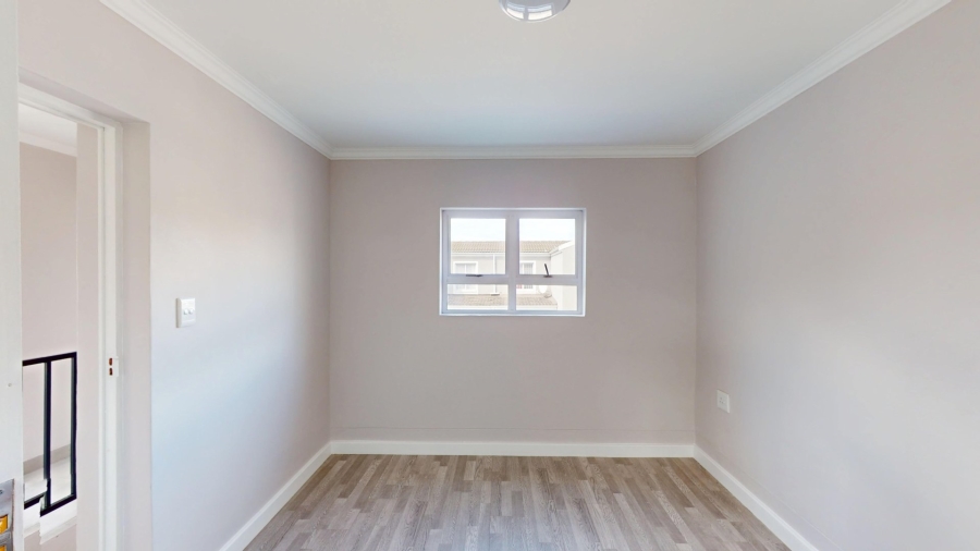 3 Bedroom Property for Sale in Hazendal Western Cape